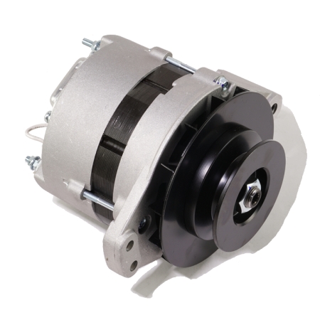 Silver Magneton alternator with a black single-groove pulley and integrated fan.